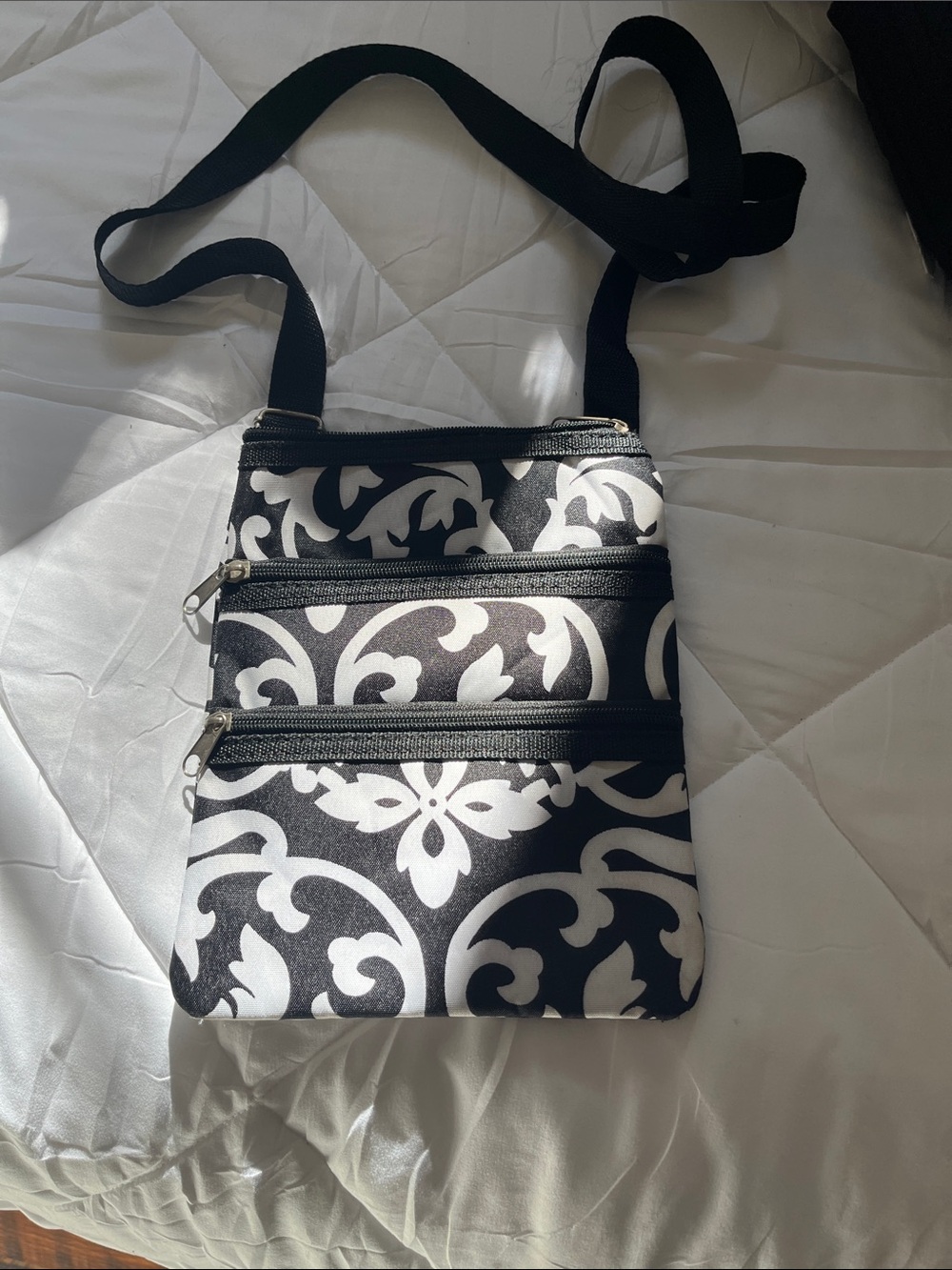 Black and White Damask Crossbody Bag - Unbranded